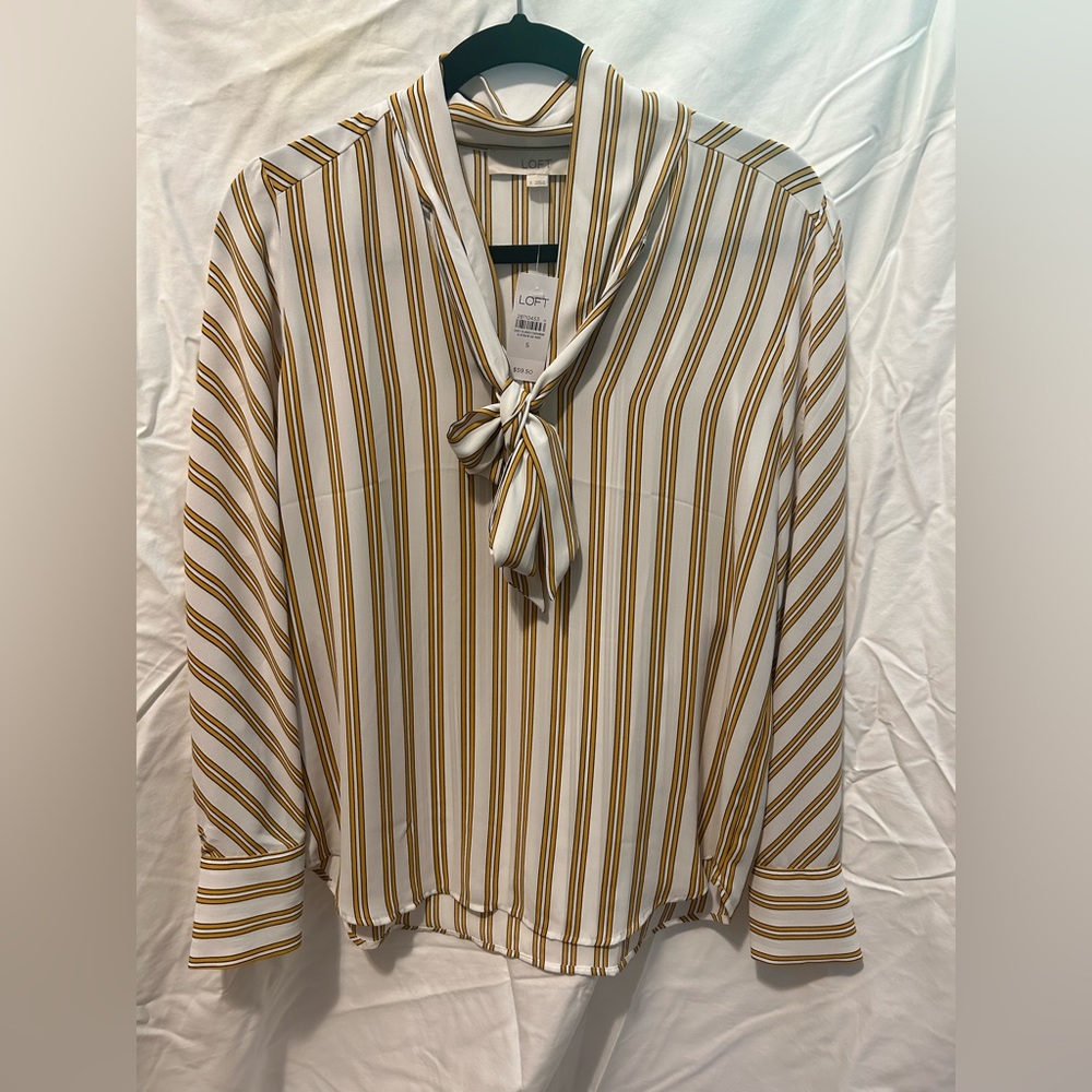 NWT Loft Bow Striped Top